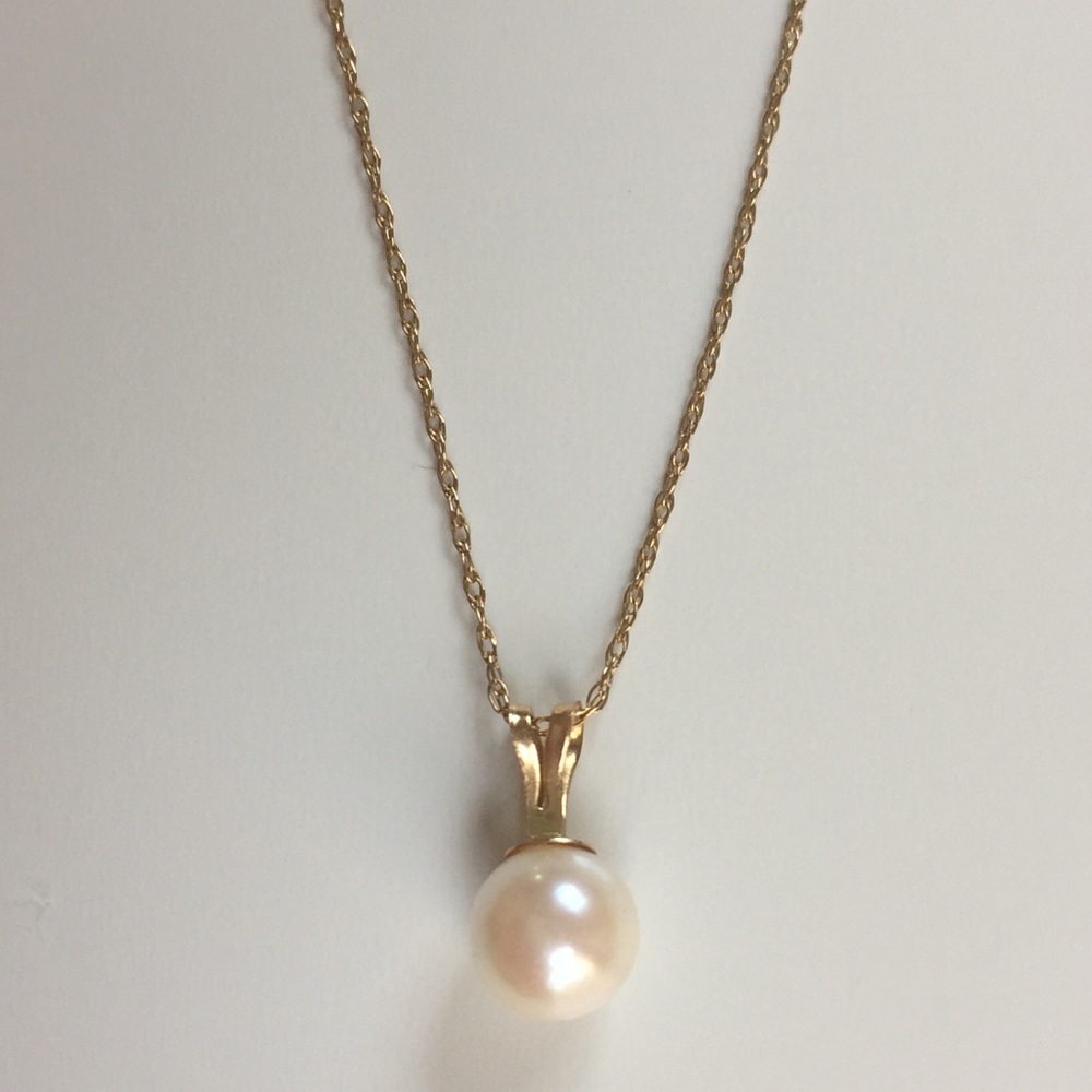 Freshwater Pearl Necklace 14K gold chain